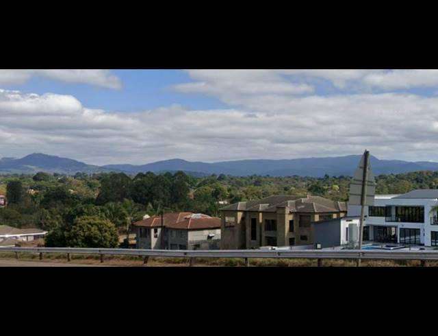 LAND FOR SALE IN RIVERSIDE ESTATE